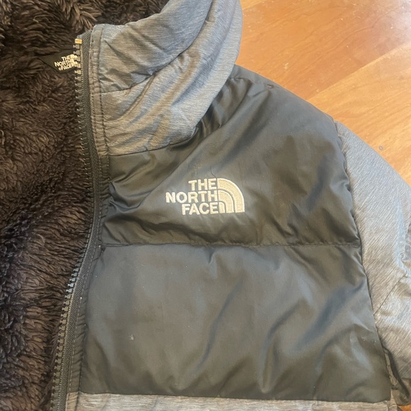 The North Face hooded Jacket Boy 550 fill - Picture 2 of 5